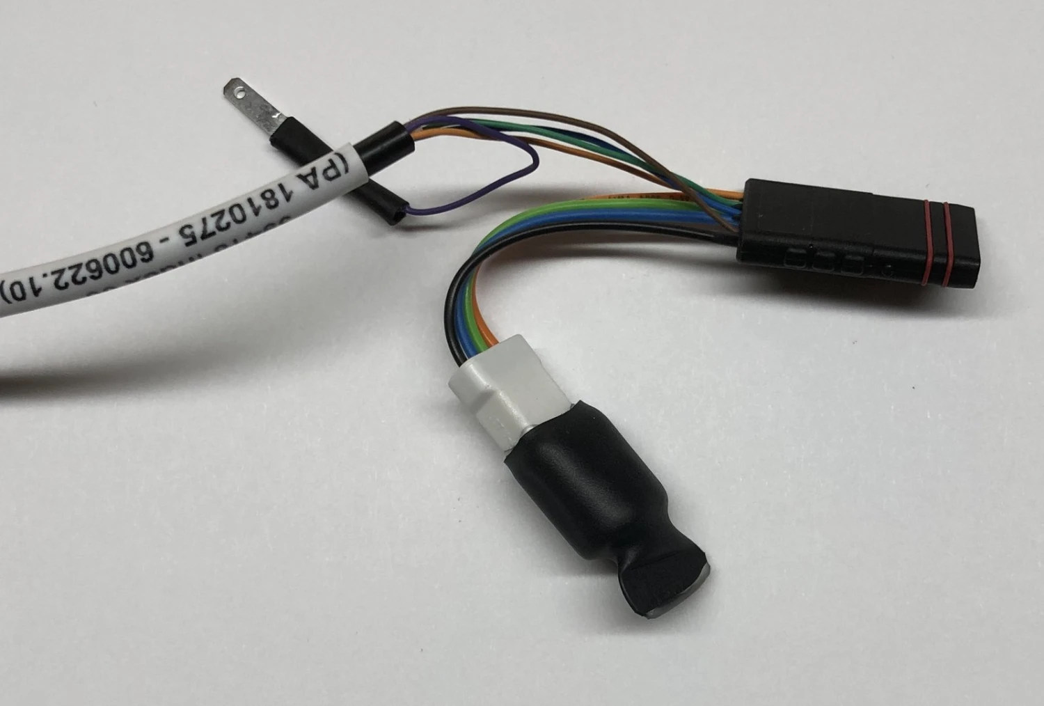 Brose Displaykabel Ab 2019 (mit Externer Wake-Leitung) Bloks Gen.2 M. Connect-C Anschl. Länge:1390mm 4 Brose Displaykabel Ab 2019 (mit Externer Wake-Leitung) Bloks Gen.2 M. Connect-C Anschl. Länge:1390mm – Bild 2