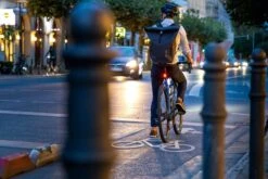 Sigma Infinity Mit Akku Für USB-Ladegerät 15 Sigma Infinity Mit Akku Für USB-Ladegerät -Fahrradteile Geschäft Sigma Batterieruecklicht Rueckleuchte Infinity USB Akku 15200 4016224152001c